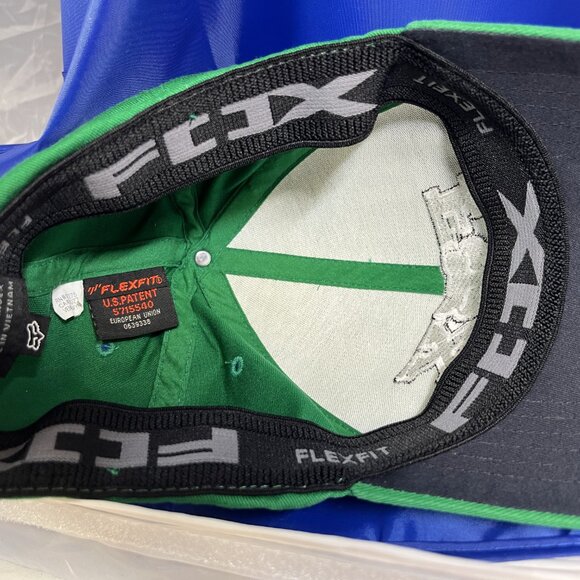 Fox Racing Men's Legacy Flexfit Hat, Kelly Green, XS/S Excellent Condition - Picture 10 of 10